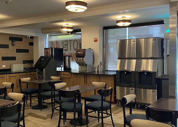 Ramada By Wyndham Times Square West